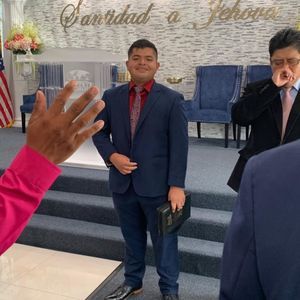 Meet your Posher, Anibal